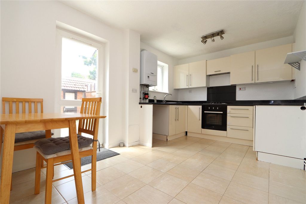 Property photo 2 of 13 Picture No. 03
