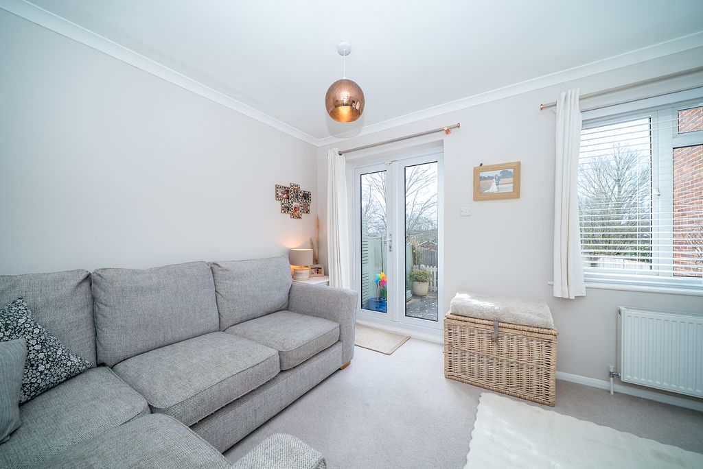 Property photo 3 of 18