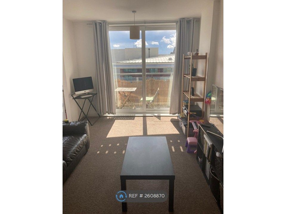 Property photo 2 of 11
