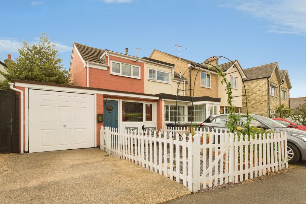 Property photo 1 of 14