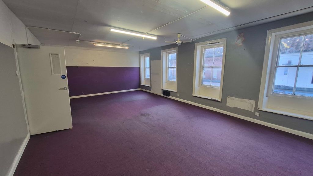 Property photo 3 of 4 Photo 5