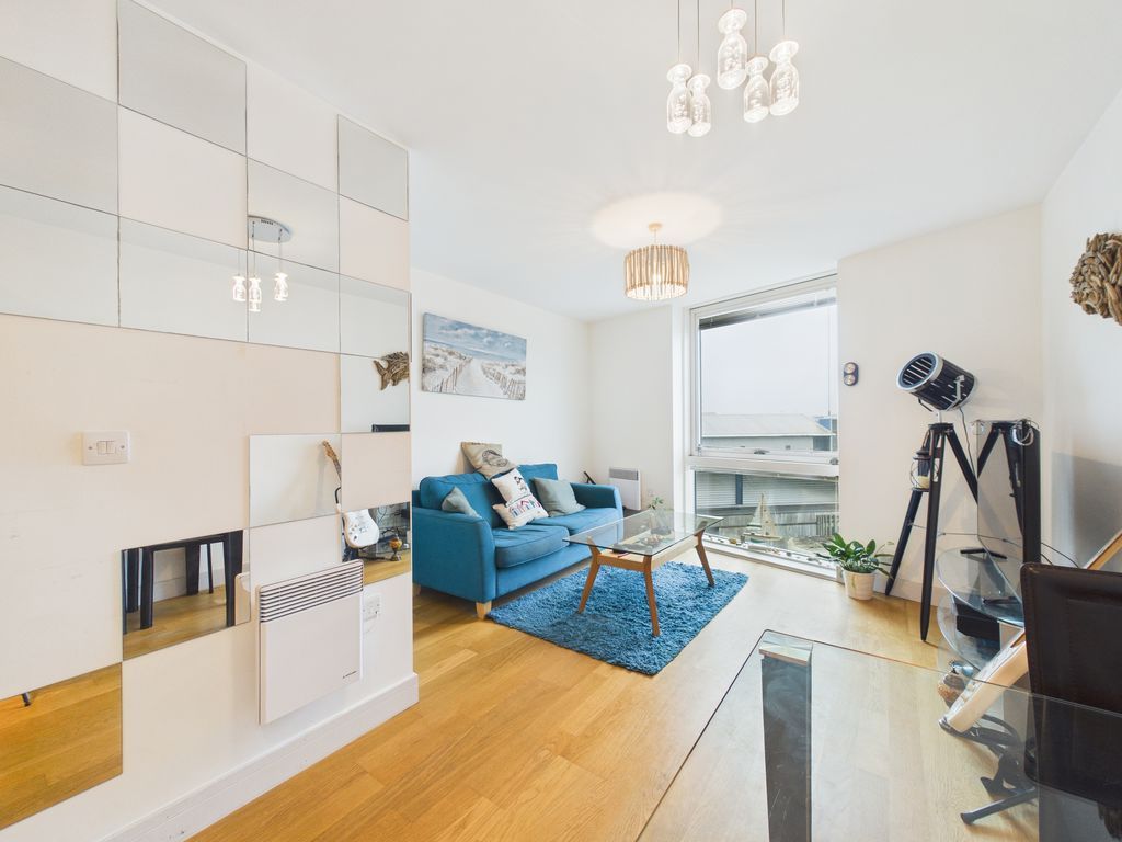 Property photo 2 of 9 Photo 4