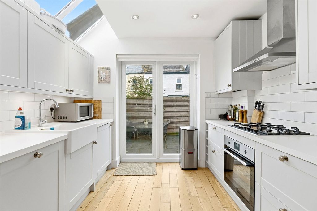 Property photo 3 of 15 Picture No. 15