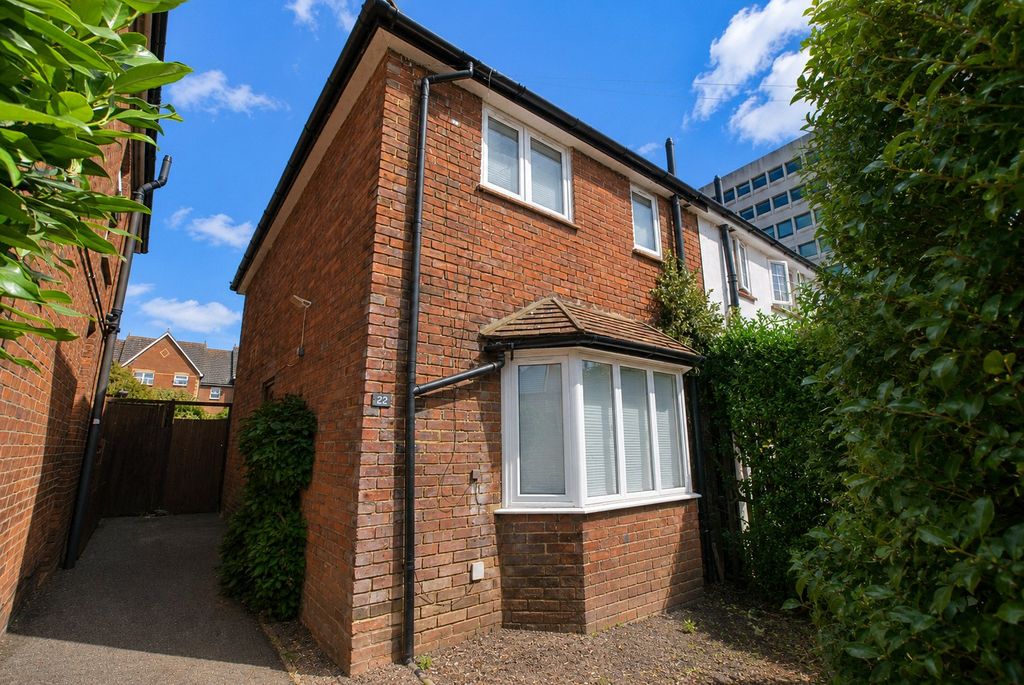 Property photo 1 of 8 Picture No. 01