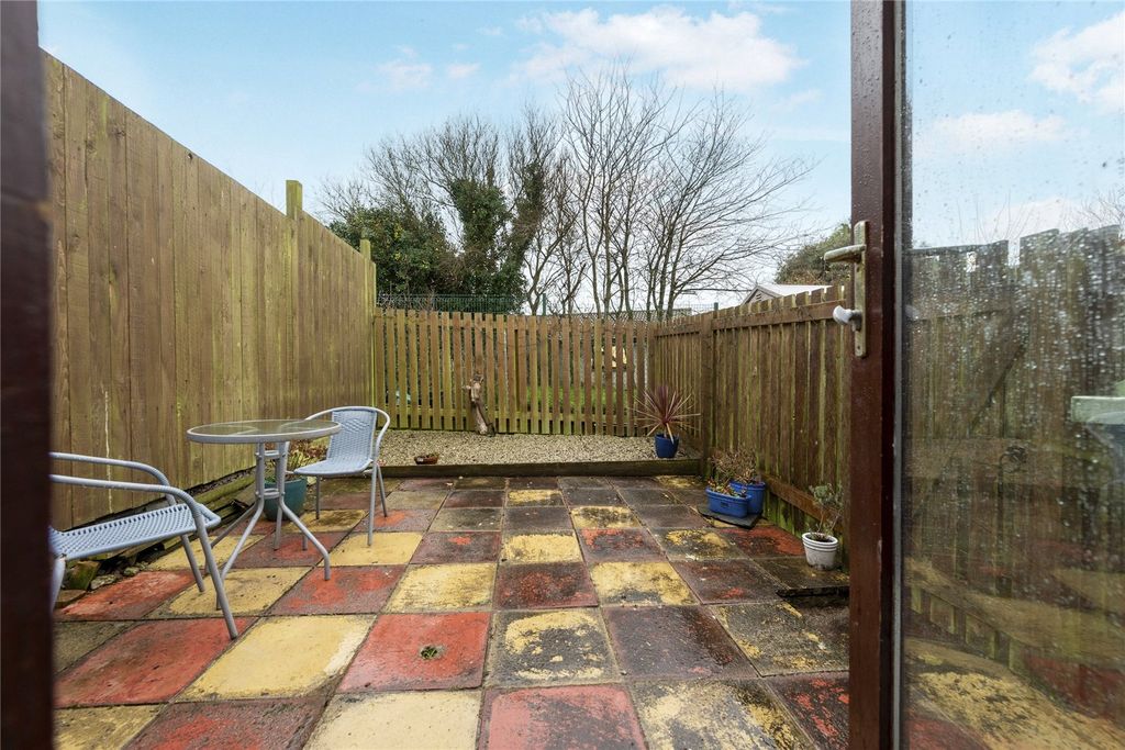Property photo 3 of 15 Picture No. 05