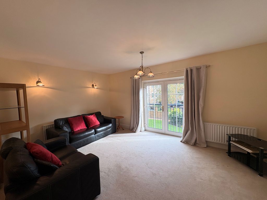 Property photo 3 of 11
