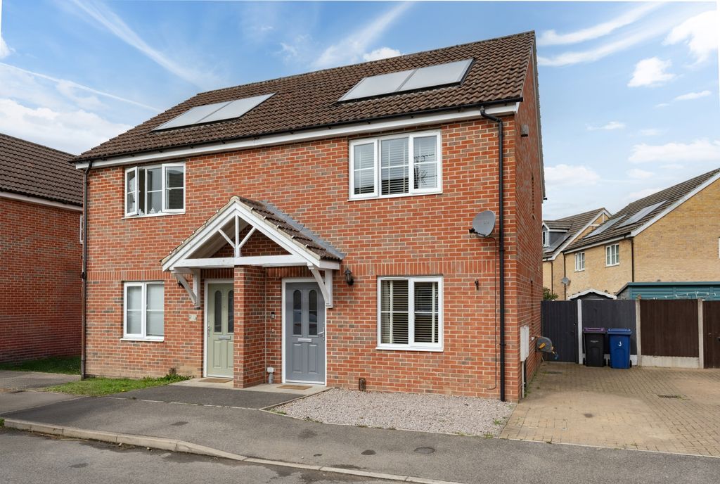 Property photo 1 of 16 Dsc03585
