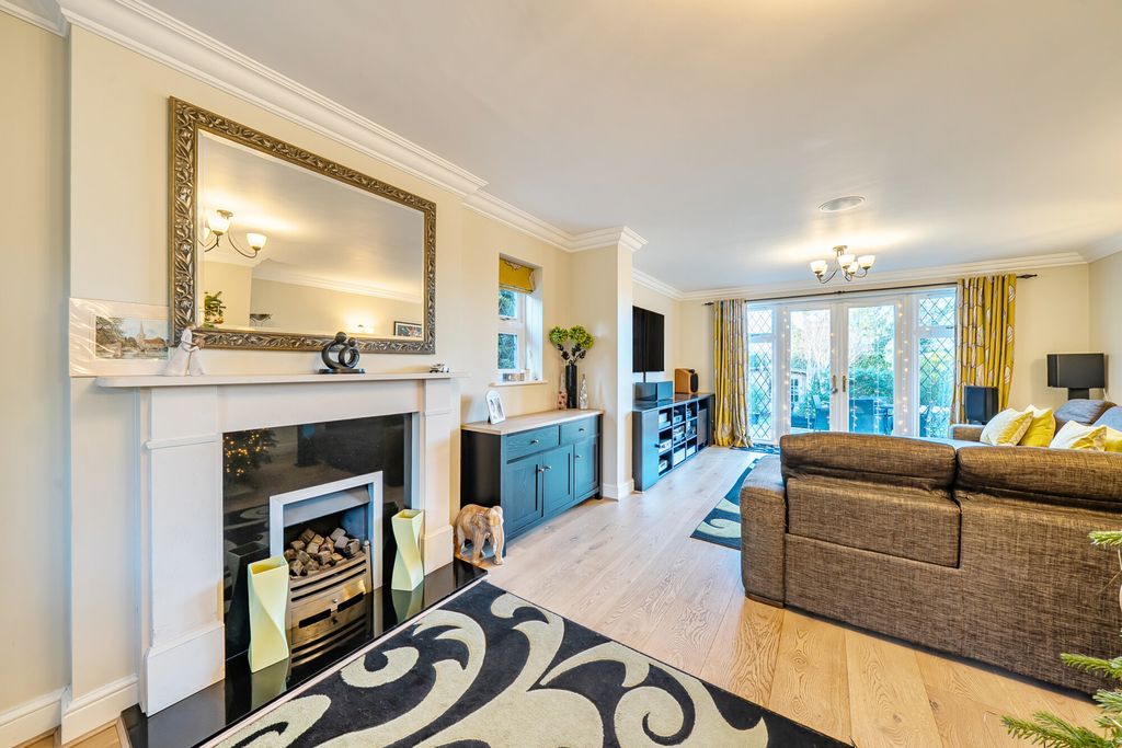 Property photo 3 of 25 Reception