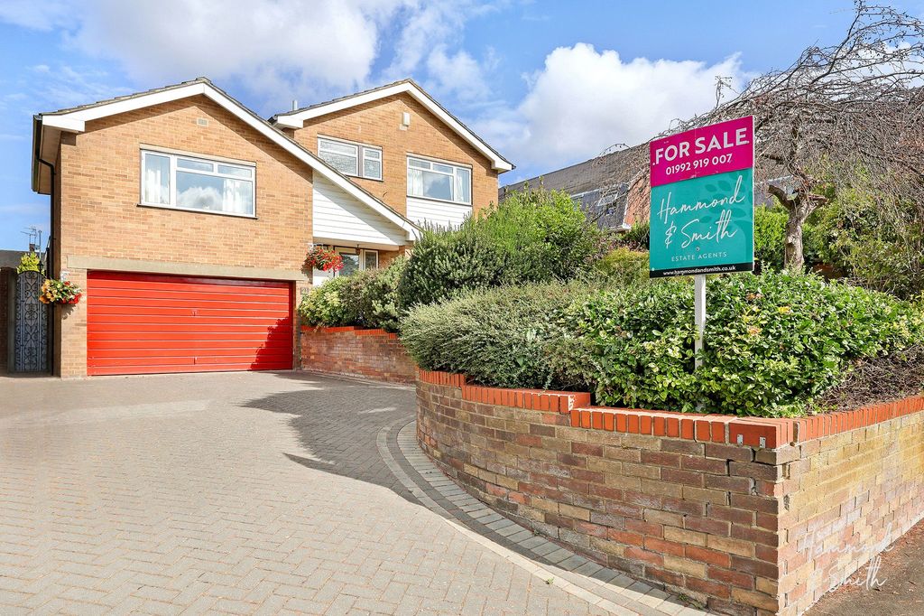 Property photo 1 of 23