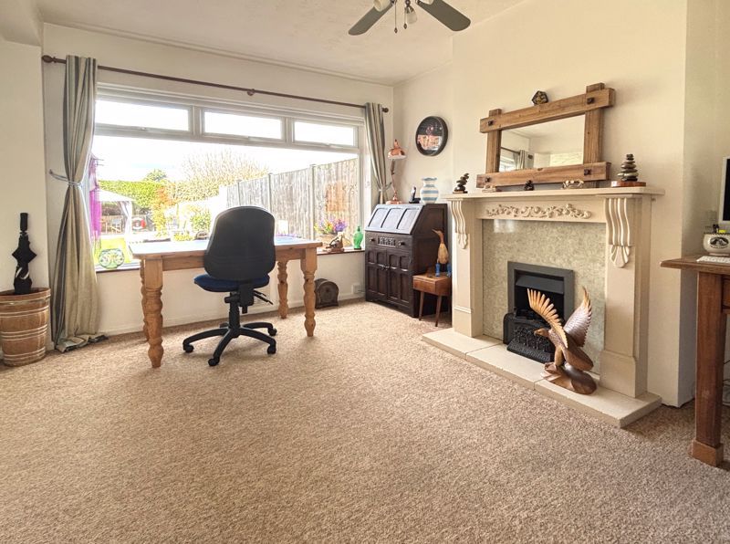 Property photo 3 of 18 Photo 4