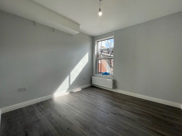 Property photo 2 of 3