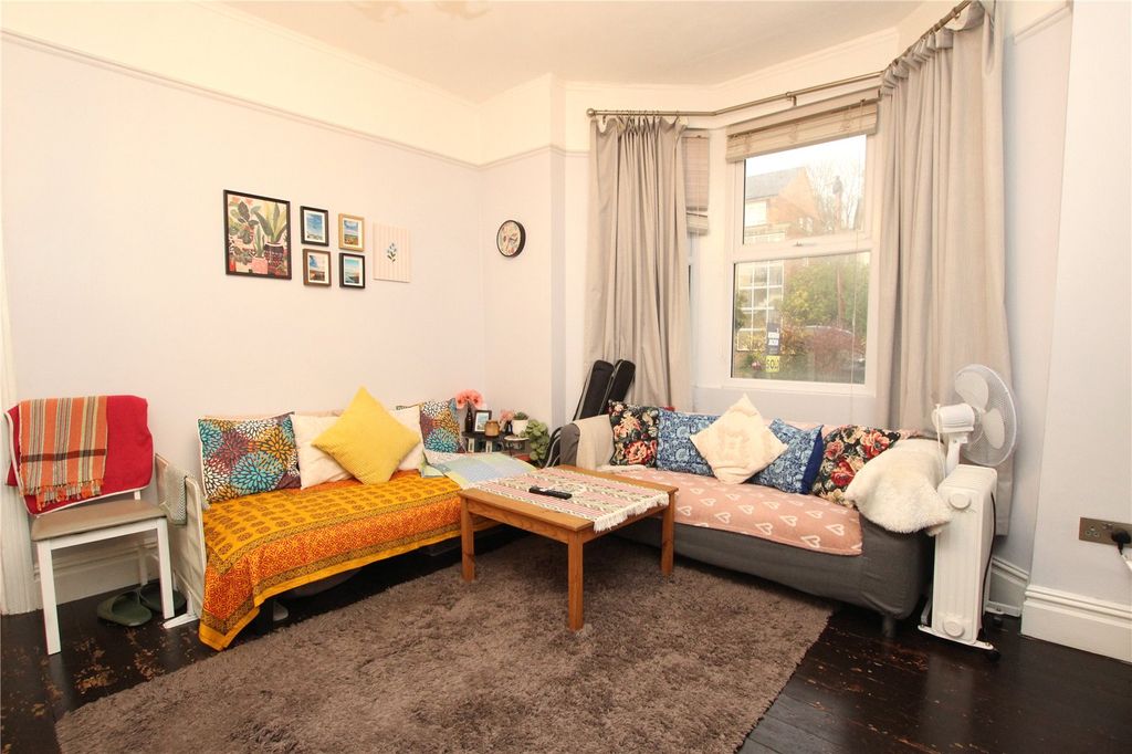 Property photo 2 of 7 Picture 2