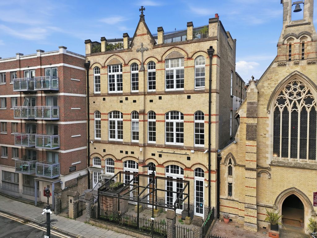 Property photo 1 of 10 008_Dji_20260114150350_0118_D.Jpg