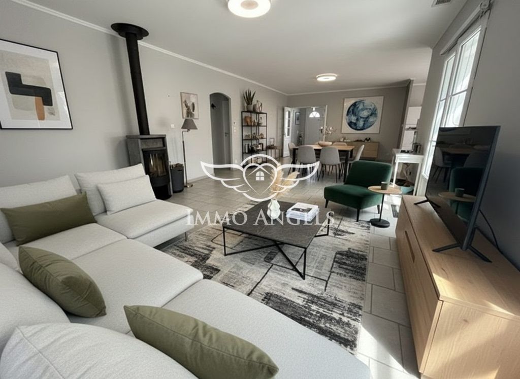 Property photo 1 of 10 Talmont-Saint-Hilaire Single-Story House Of 131 m² On A Landscaped Plot