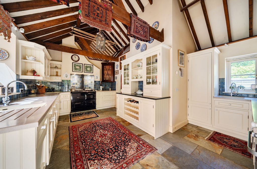 Property photo 3 of 21 1441408-20-69F1Ed...