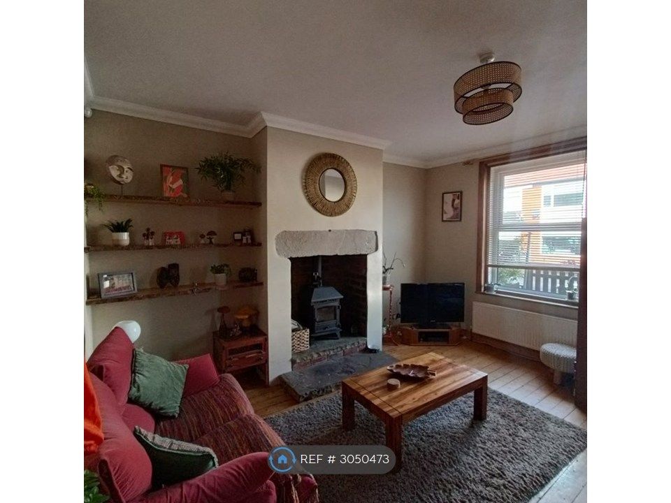 Property photo 3 of 8