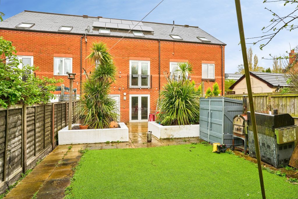 Property photo 1 of 19