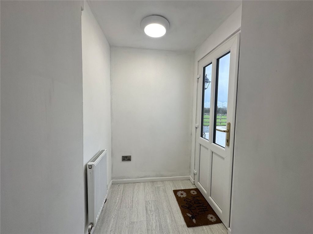 Property photo 2 of 14 Picture No. 01