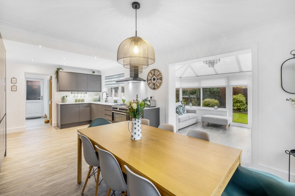 Property photo 3 of 30 12 Fenland Walk (Holbeach)-18