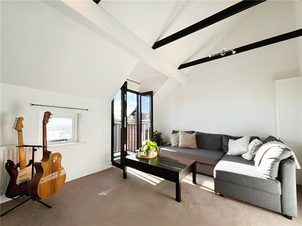 Property photo 3 of 10 Picture No. 11