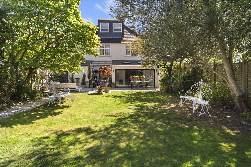 Property photo 1 of 26 Picture No. 34