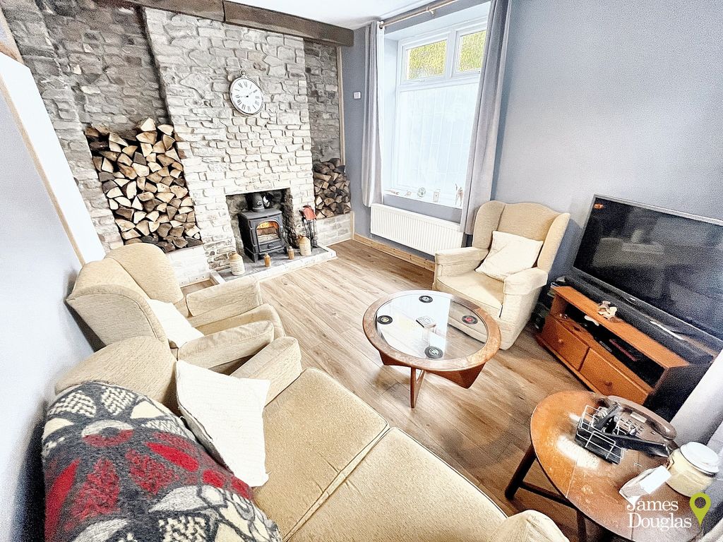 Property photo 3 of 20 Liv3