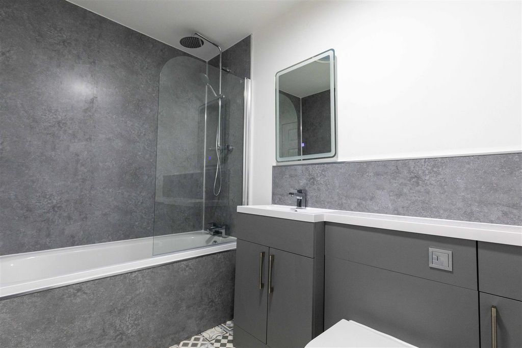 Property photo 3 of 12 Aa1A5637-2.Jpg