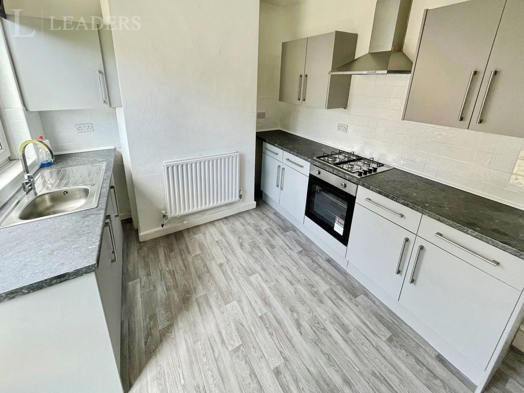 Property photo 3 of 8 Pbox-Img.Jpg