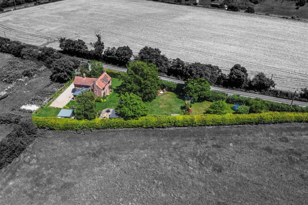 Property photo 1 of 27 Plot