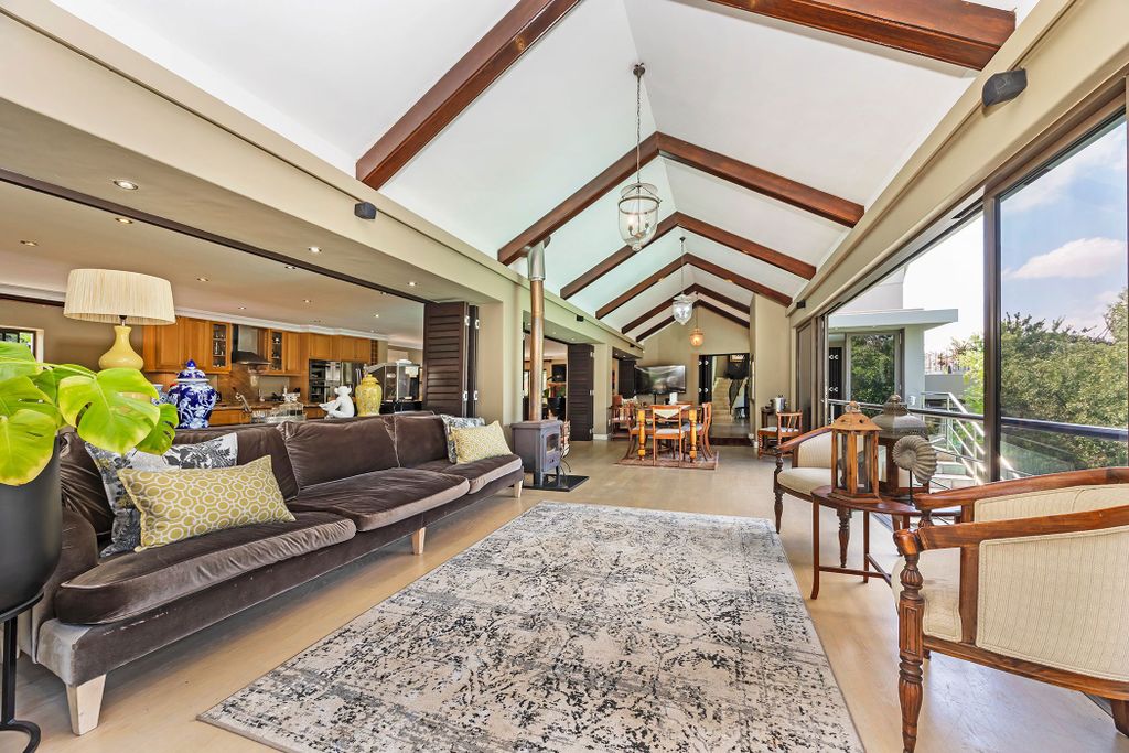 Property photo 2 of 69 Dbv1692456