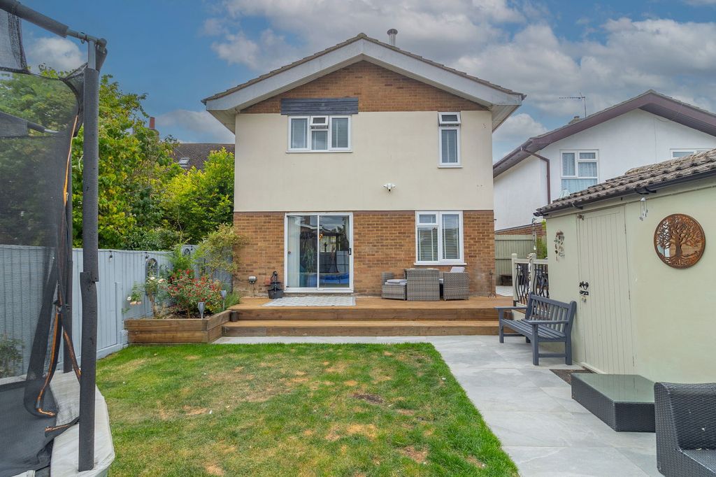 Property photo 2 of 55