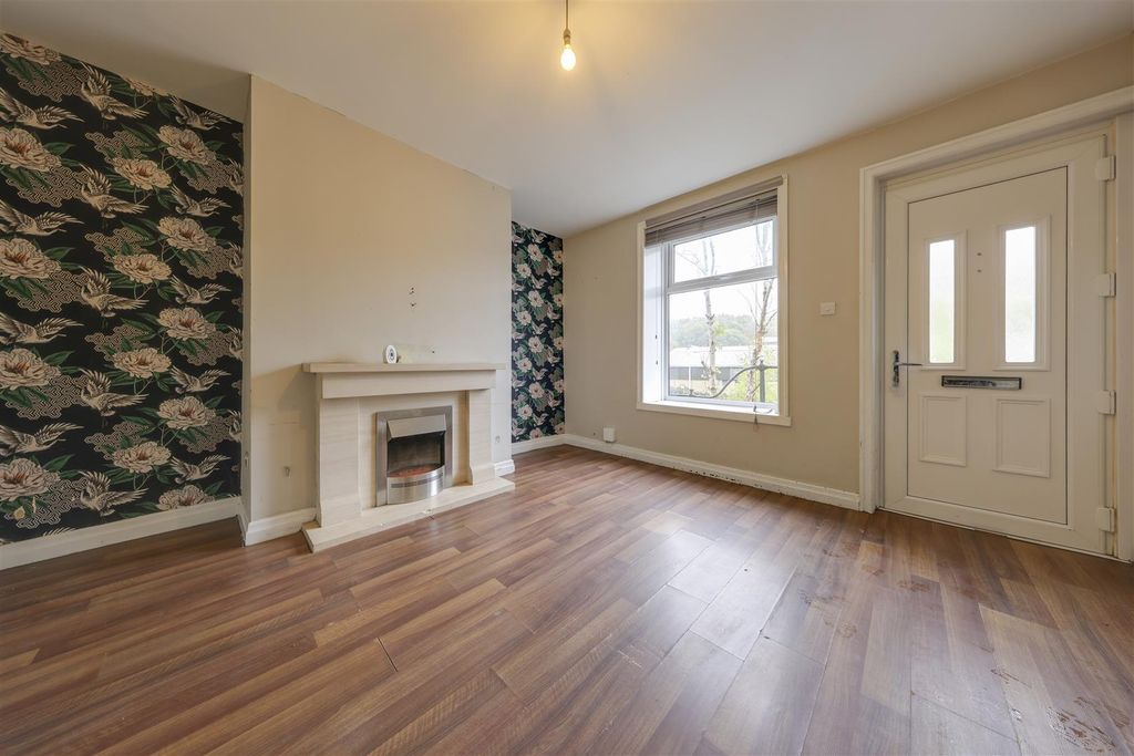 Property photo 3 of 15 cm2A5802-cm2A5806-1A.Jpg