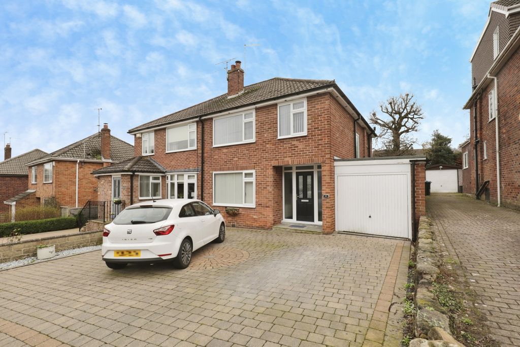 Property photo 1 of 25 Pbox-Img.Jpg