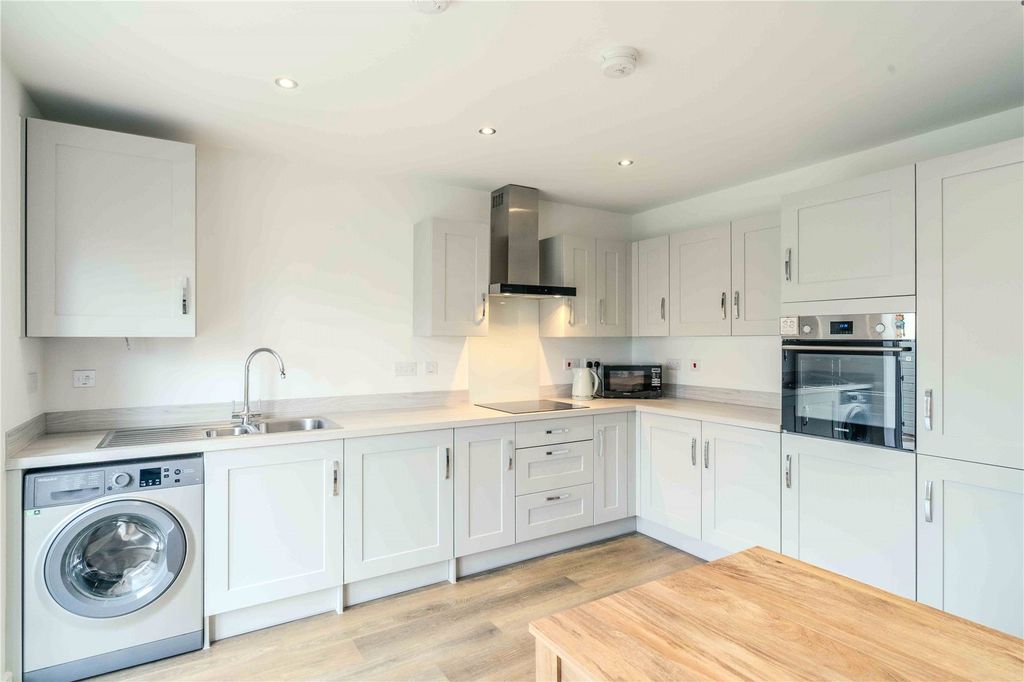 Property photo 3 of 12 Picture No. 07