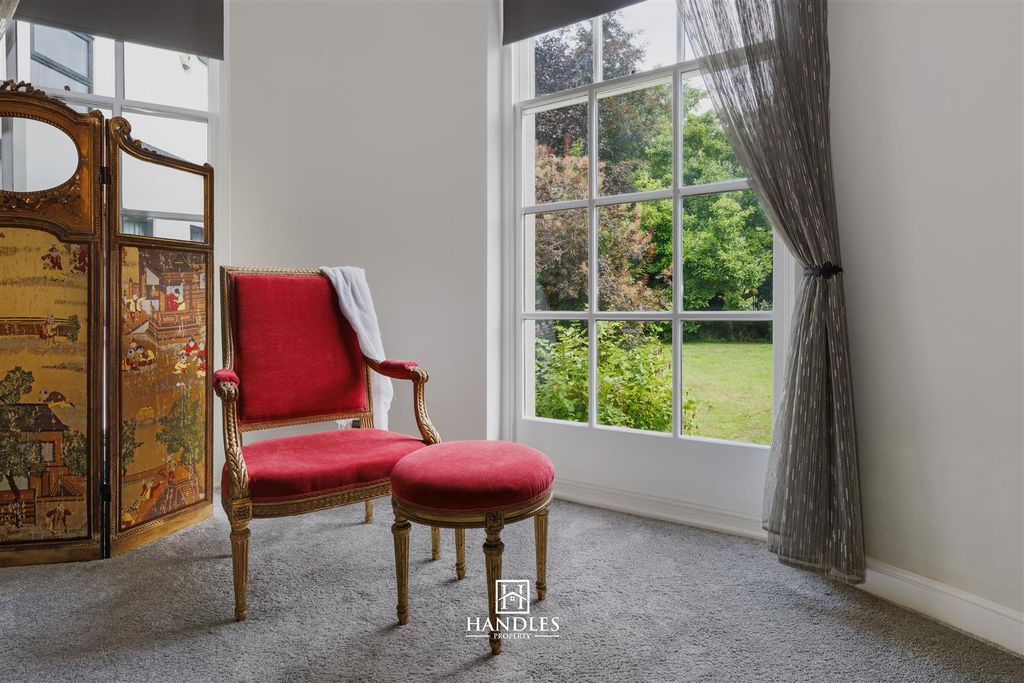Additional image 12 of 3 bed flat for saleBeauchamp House, Beauchamp Road, Leamington Spa CV32