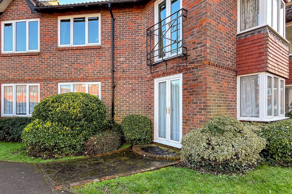 Property photo 2 of 18 Picture No. 20