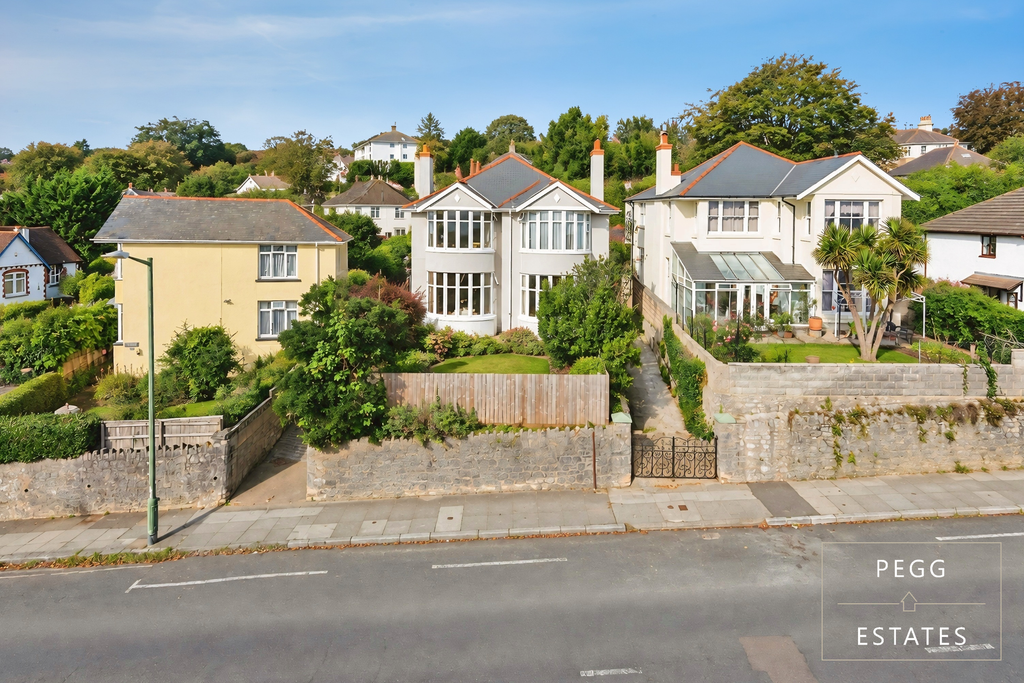 Property photo 1 of 66