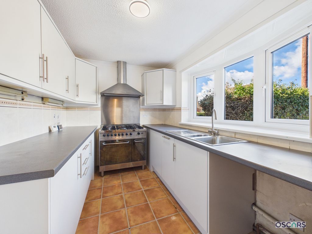 Property photo 3 of 14 Photo 6