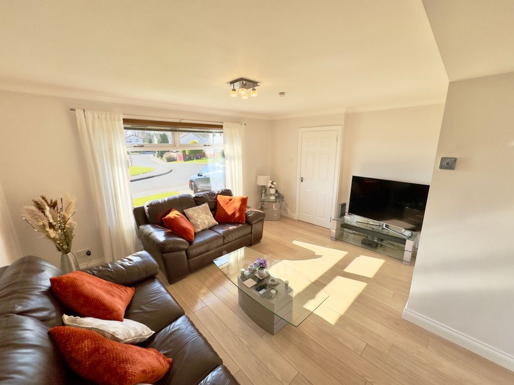 Property photo 2 of 28 Img_0415