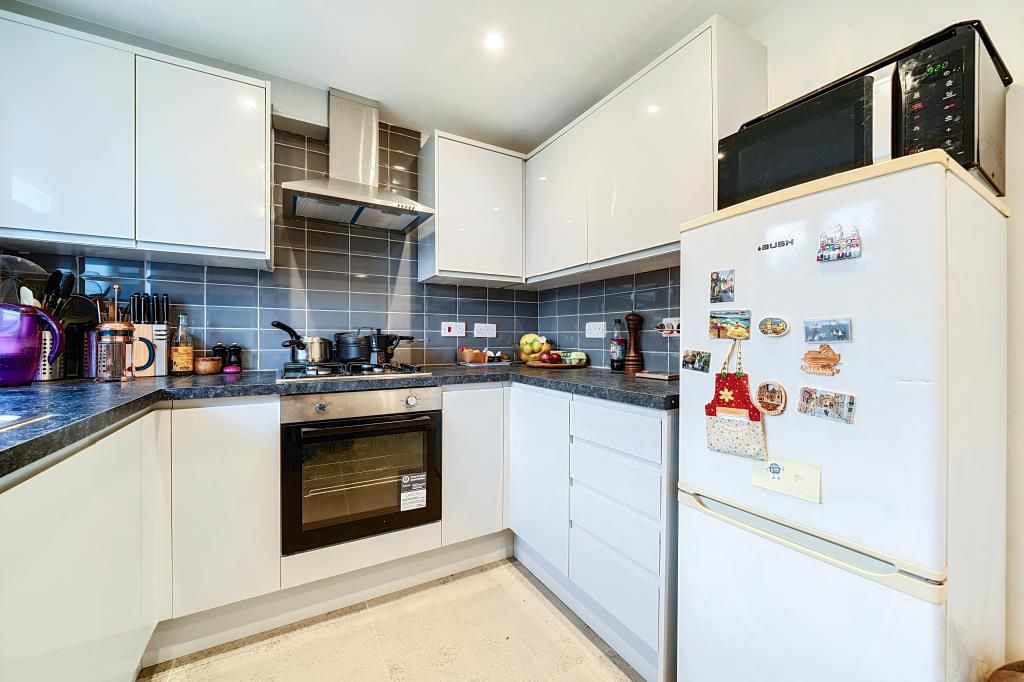 Property photo 2 of 26 Kitchen