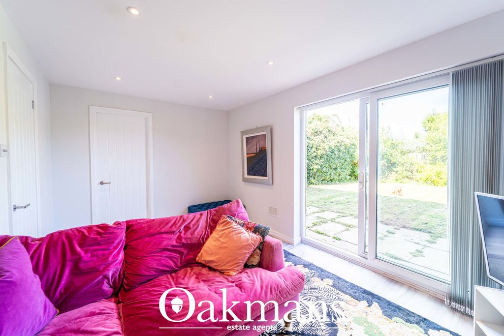 Property photo 2 of 39 Photograph