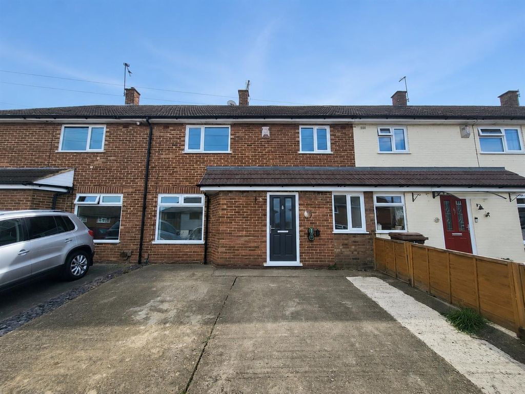 Property photo 1 of 17