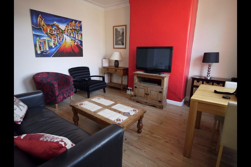 Property photo 1 of 7 Picture No. 09