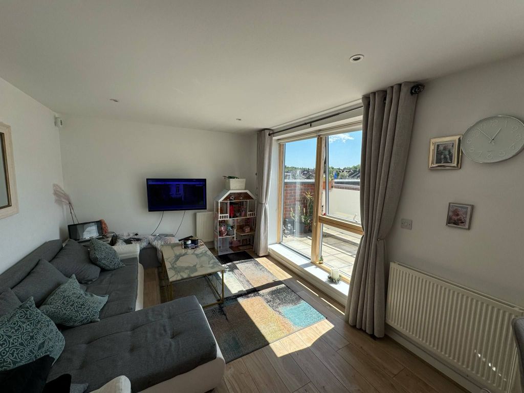 Property photo 2 of 9