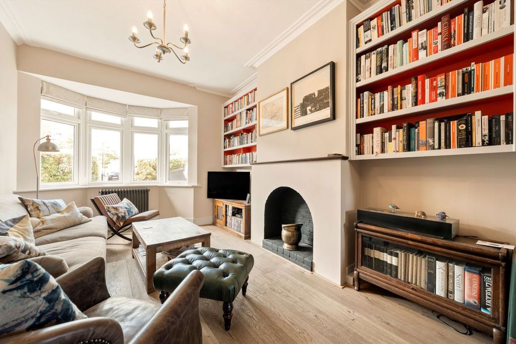 Property photo 2 of 7