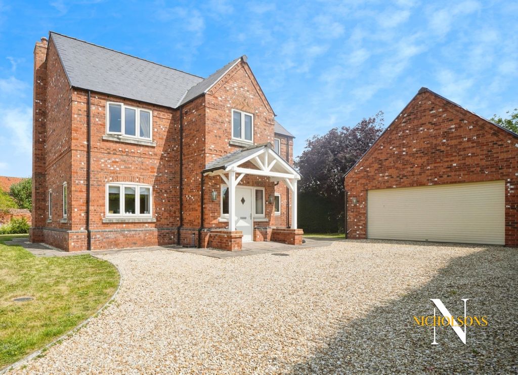 Property photo 1 of 34 4244310