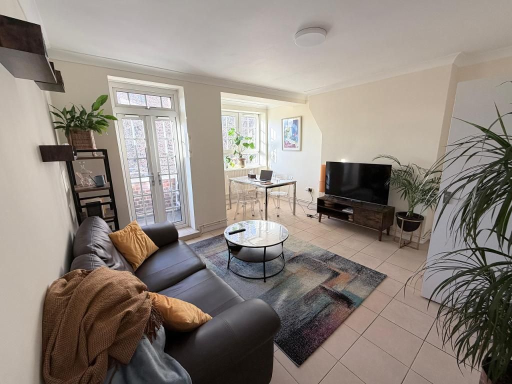 Property photo 1 of 11 Photo 1