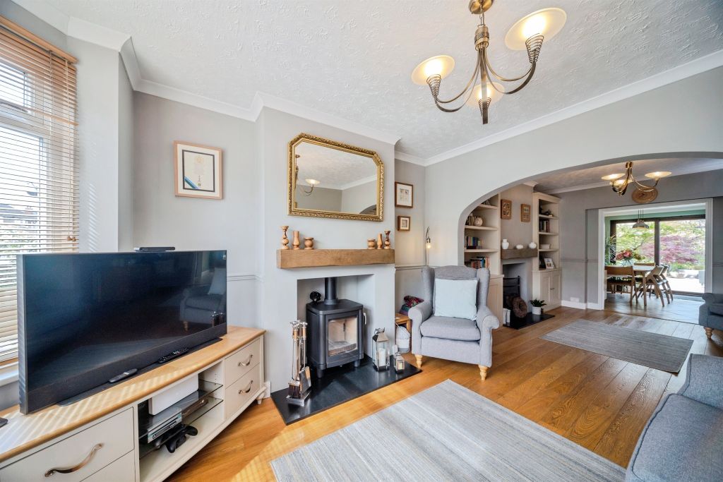 Property photo 2 of 19