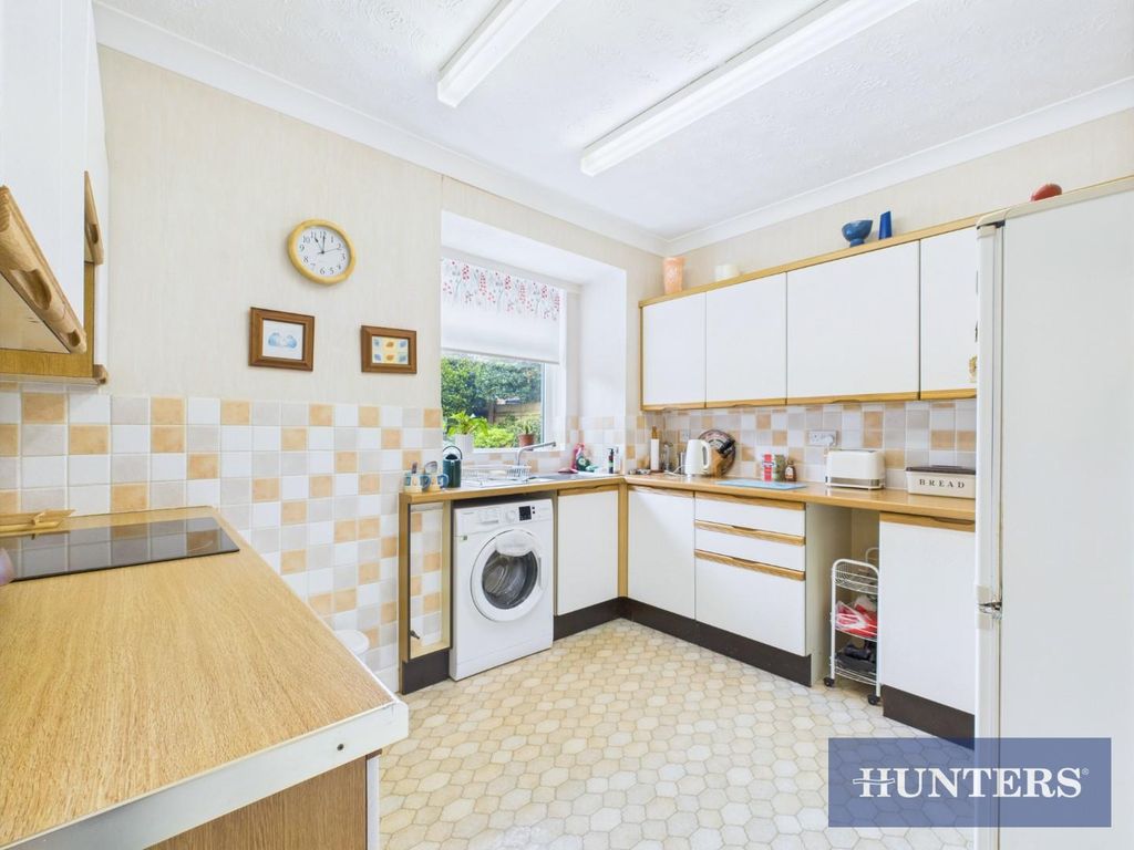 Property photo 3 of 17 Cam05333G0-Pr0108-Still008.Jpg