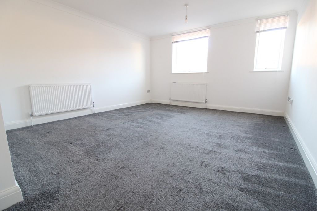 Property photo 2 of 8 1375864